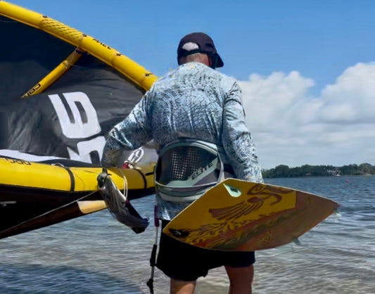 Kitesurfer getting ready to start their session kitesurfing